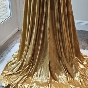 Luxurious Gold Evening Gown